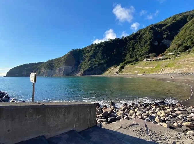 Vakantiehuis Casa Mar Quente Ribeira Quente